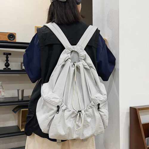 抽绳日系简约大容量休闲上课书包