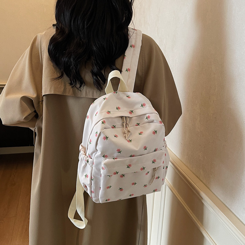 红鹮鸟日系碎花学院风双肩包女