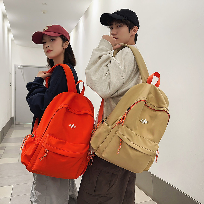 书包初中生女生小型高颜值小众小学生简约外出旅游双肩包轻便高中