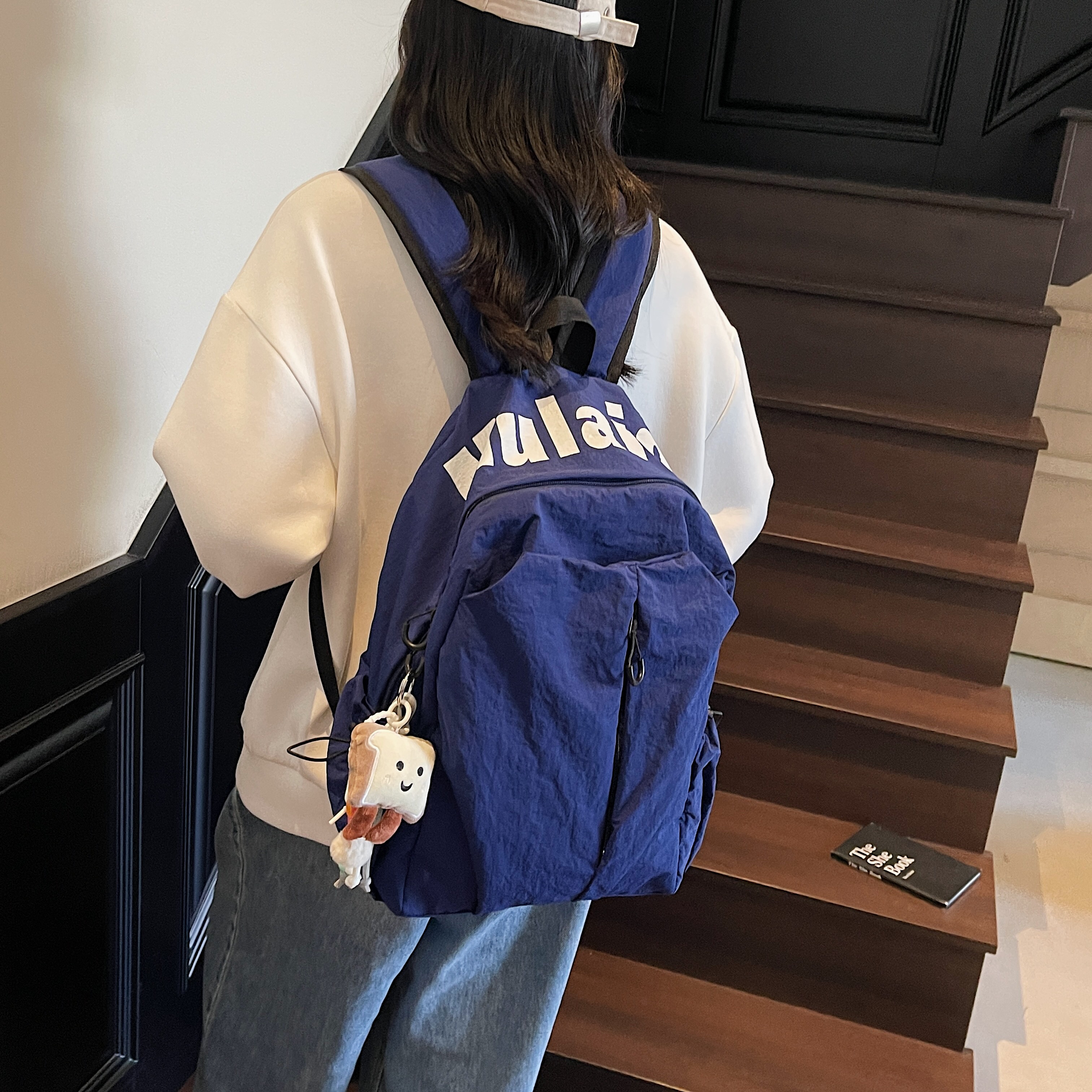 红鹮鸟双肩包女大容量休闲百搭学生上课书包学生登山轻便旅游背包