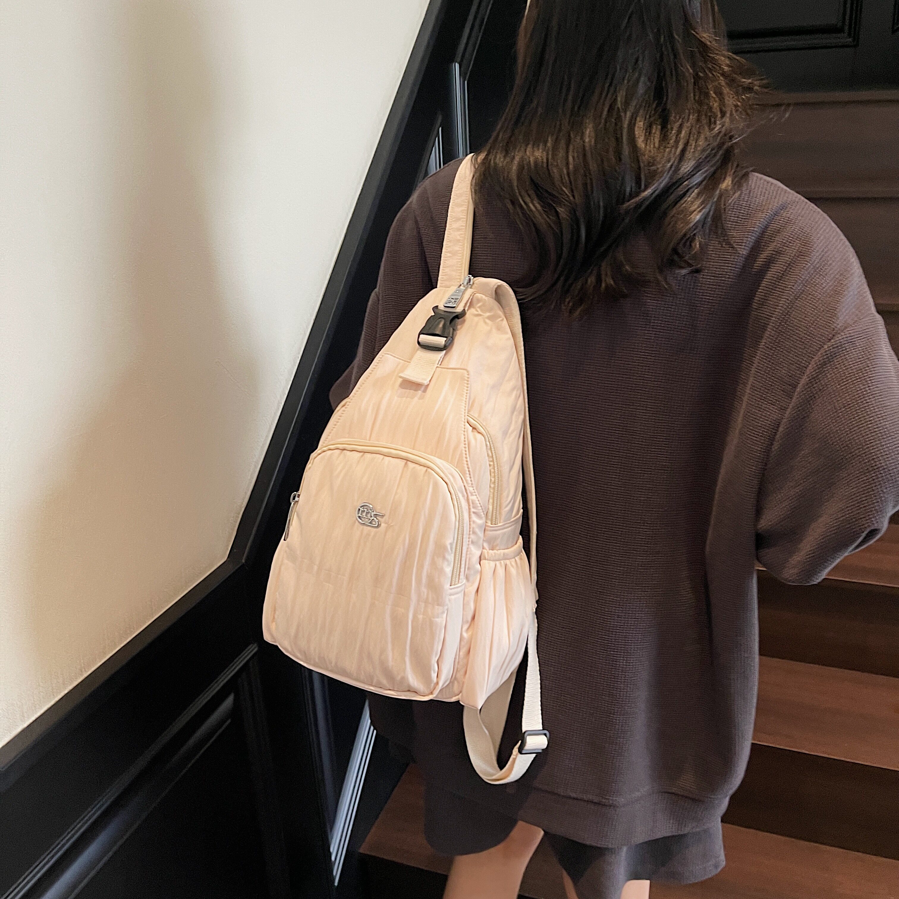 红鹮鸟多功能两用胸包女学生小双肩包女户外运动骑行斜挎后背包通