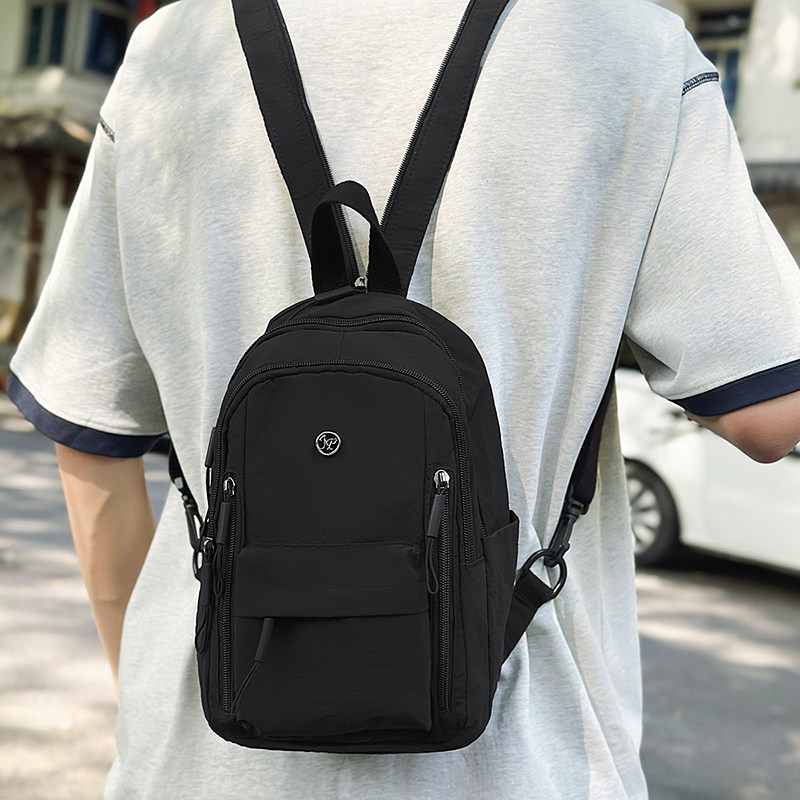 红鹮鸟多功能胸包女2026轻便户外登山小背包男运动休闲旅行斜挎包