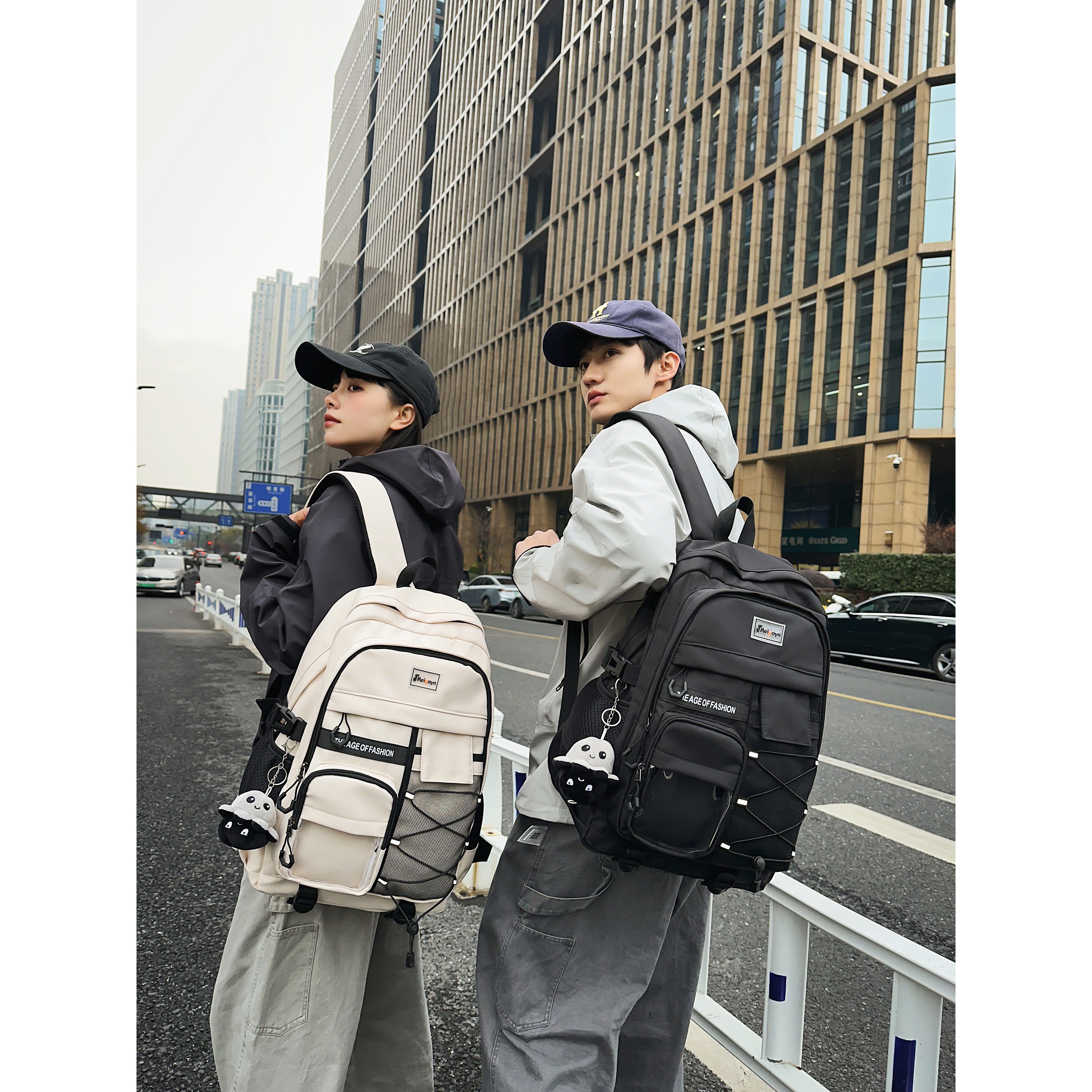 红鹮鸟日系工装中学生护脊书包