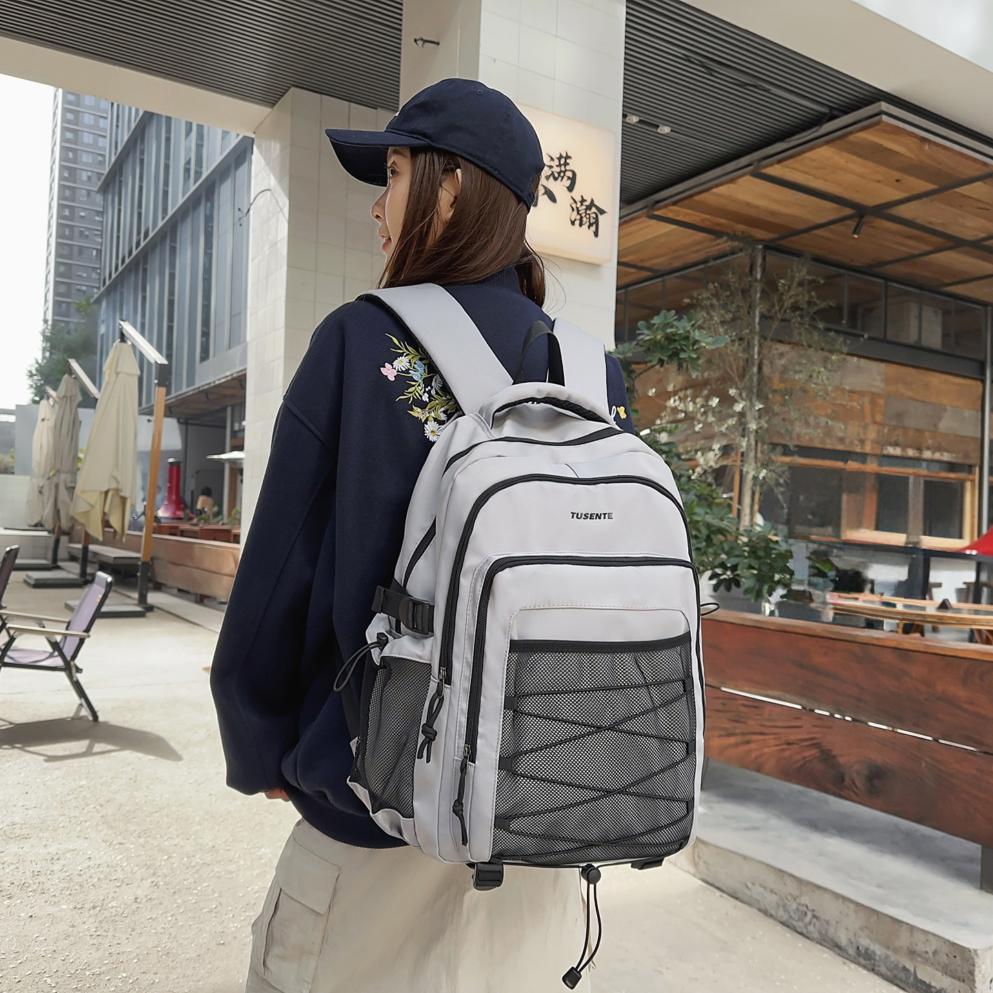 红鹮鸟日系撞色双肩包休闲韩系大容量电脑包短途旅行包轻便书包女