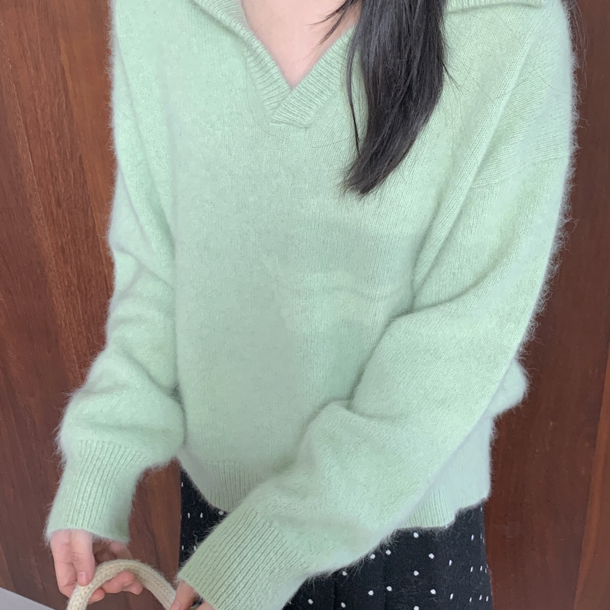 MUUTIS牧缇-领剪刀领宽松超级蜜熊保暖毛衣（含19.0绵羊毛）ZHF30