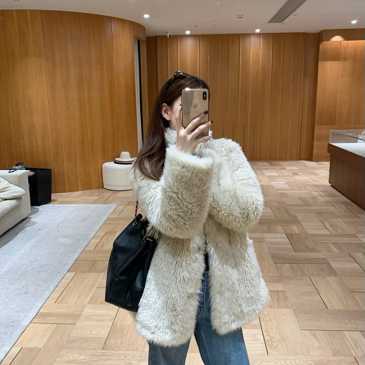 EASE-正版一手长氛围感拉满柔软细腻毛毛大衣(贵气小立领)E25p030