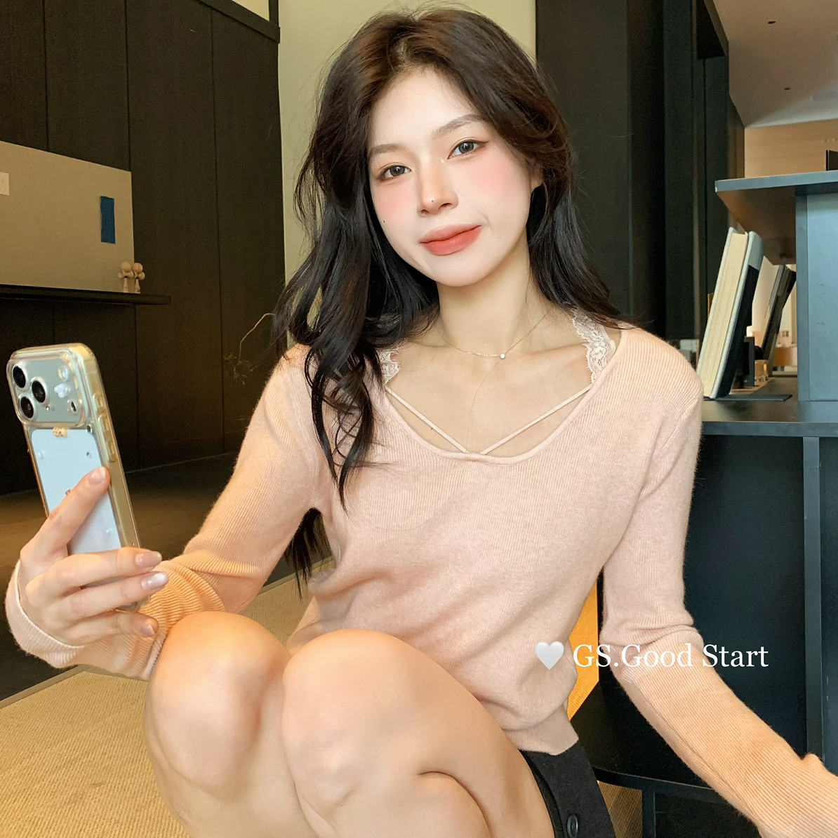 GS.GOOD START-了一直补单不停秋冬纯欲蕾丝v领百搭针织小衫G7708