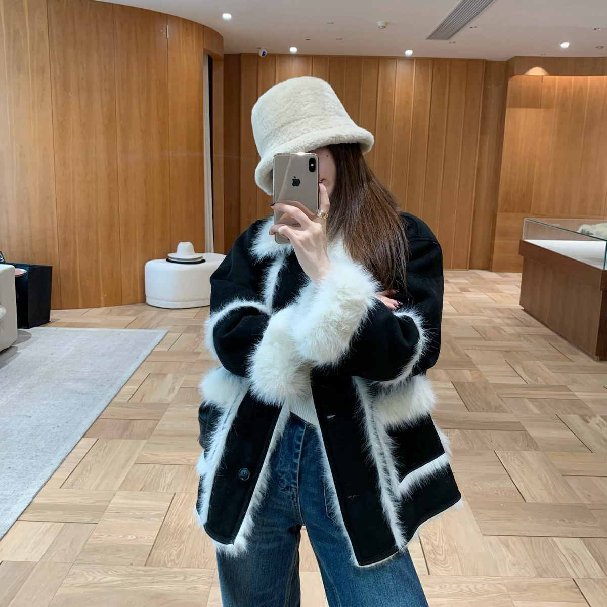 EASE-麂皮不压身很舒服皮毛一体大衣(立体剪裁版型超正的)E25P026