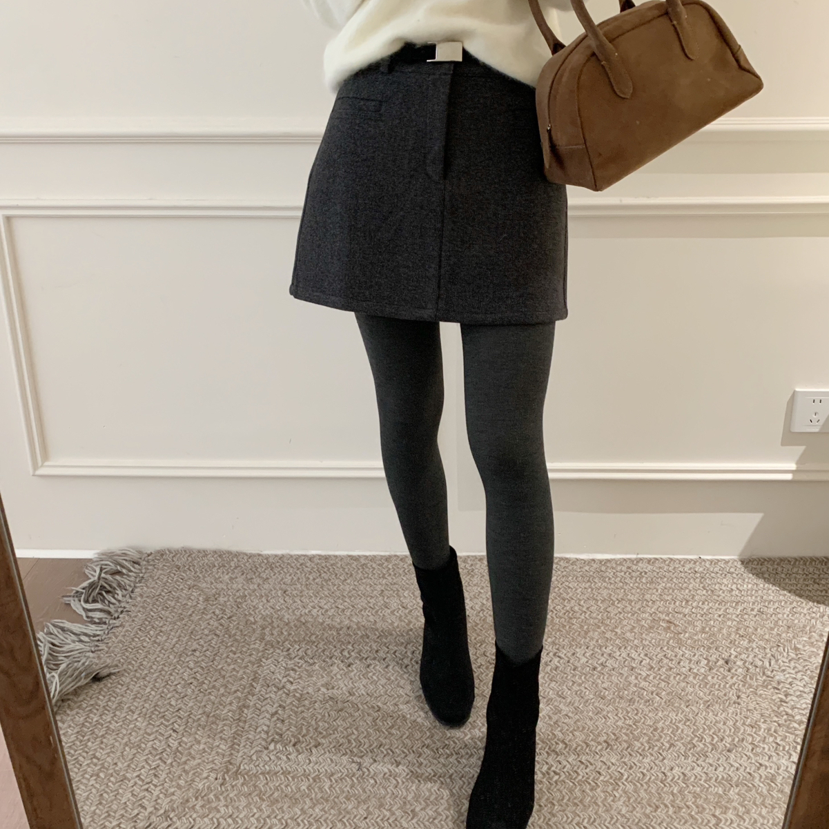 芭妮Bonnet-质呢料A字短裙半身裙(配腰带)（含2.0绵羊毛）C33-610