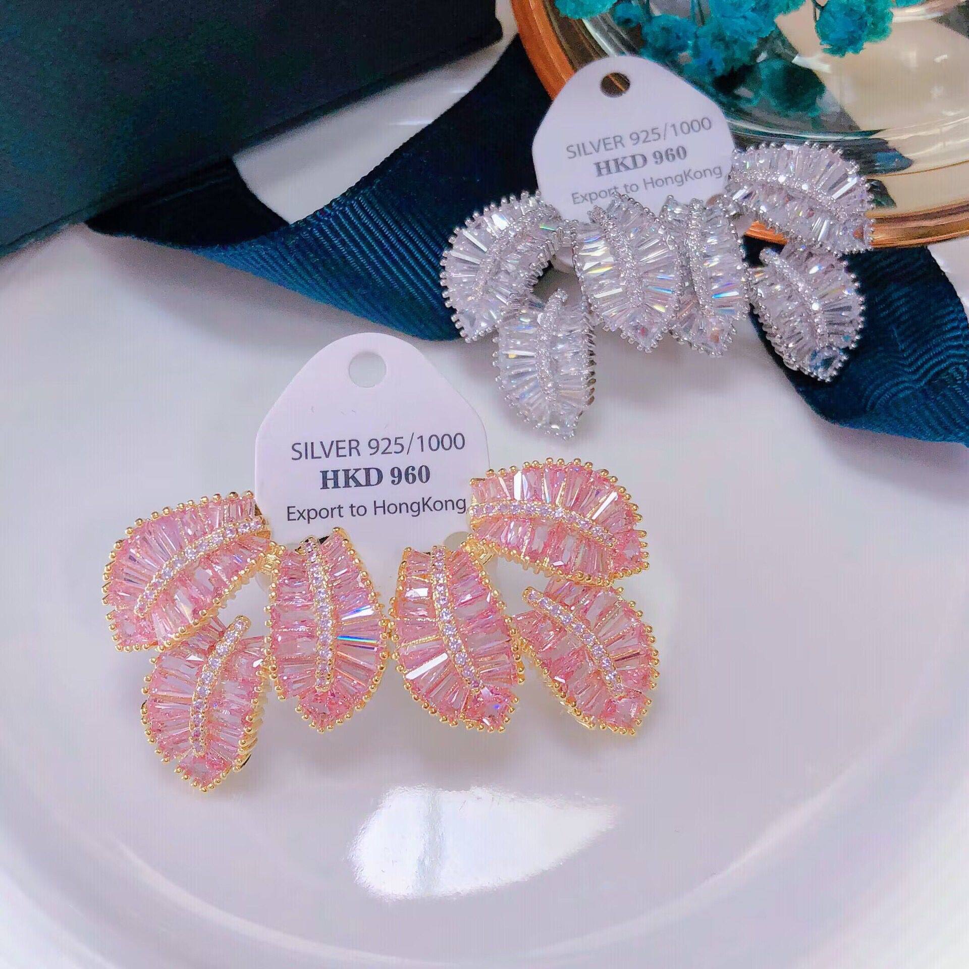 日韩超闪叶子银针锆石耳环个性仙女气质轻奢高级感耳饰小众新款潮