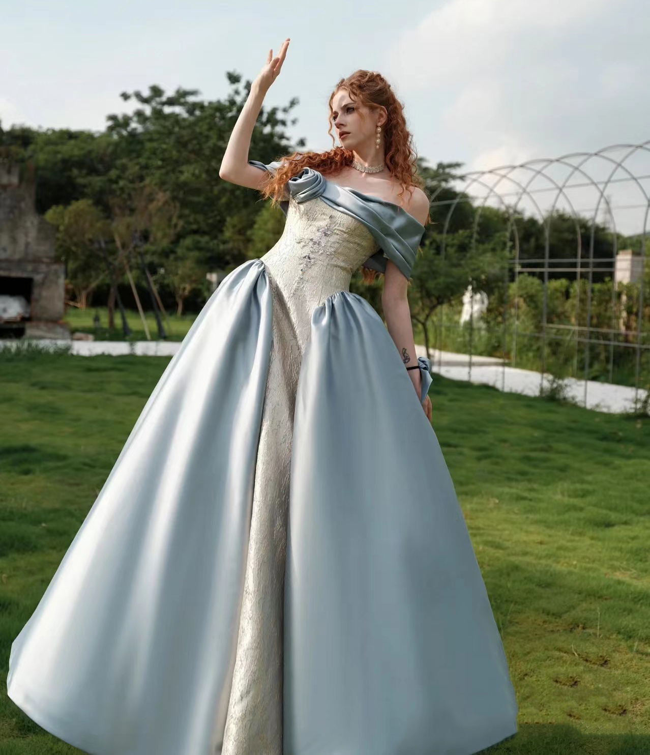  Blue golden skirt, belt, open shoulders+Average code   + $36.77 