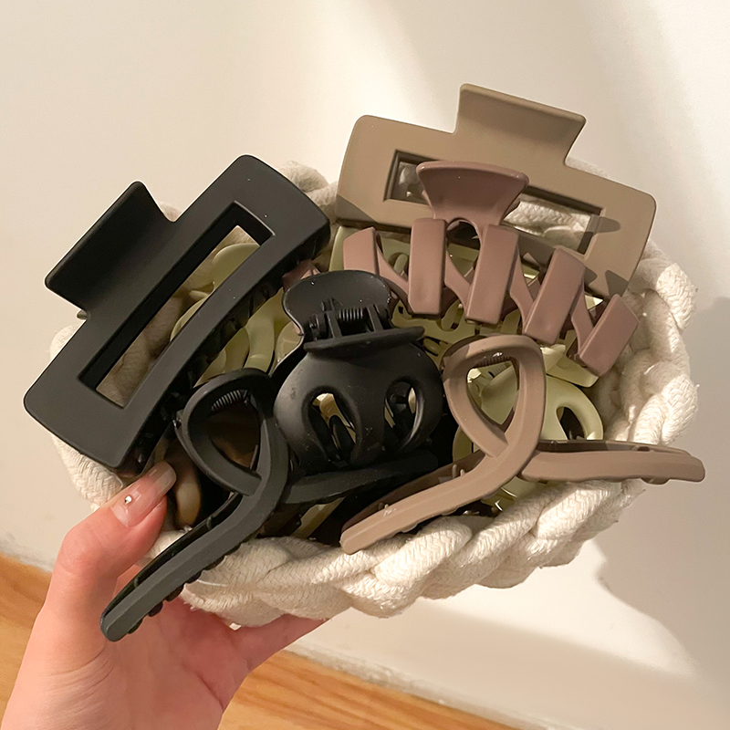 高级感黑色发夹大号抓夹女后脑勺夹子头饰韩国优雅气质鲨鱼夹发卡