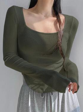 高级感法式方领上衣女军绿色打底衫内搭洋气低领紧身弧形锁骨T恤