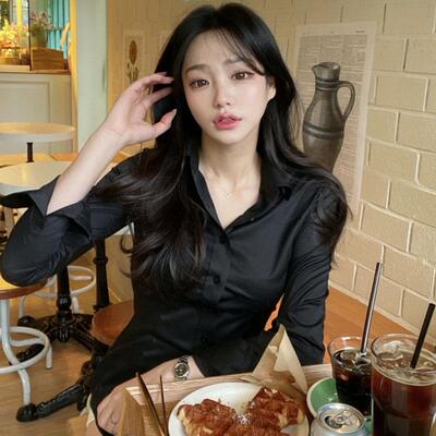 热销 MISS WU QK138光泽感紧身系扣显身材长袖衬衫ly