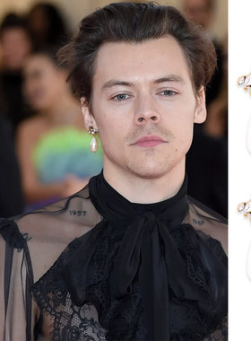 Harry Styles哈利·斯泰尔斯同款蜜蜂珍珠耳环时尚轻奢潮酷耳钉饰