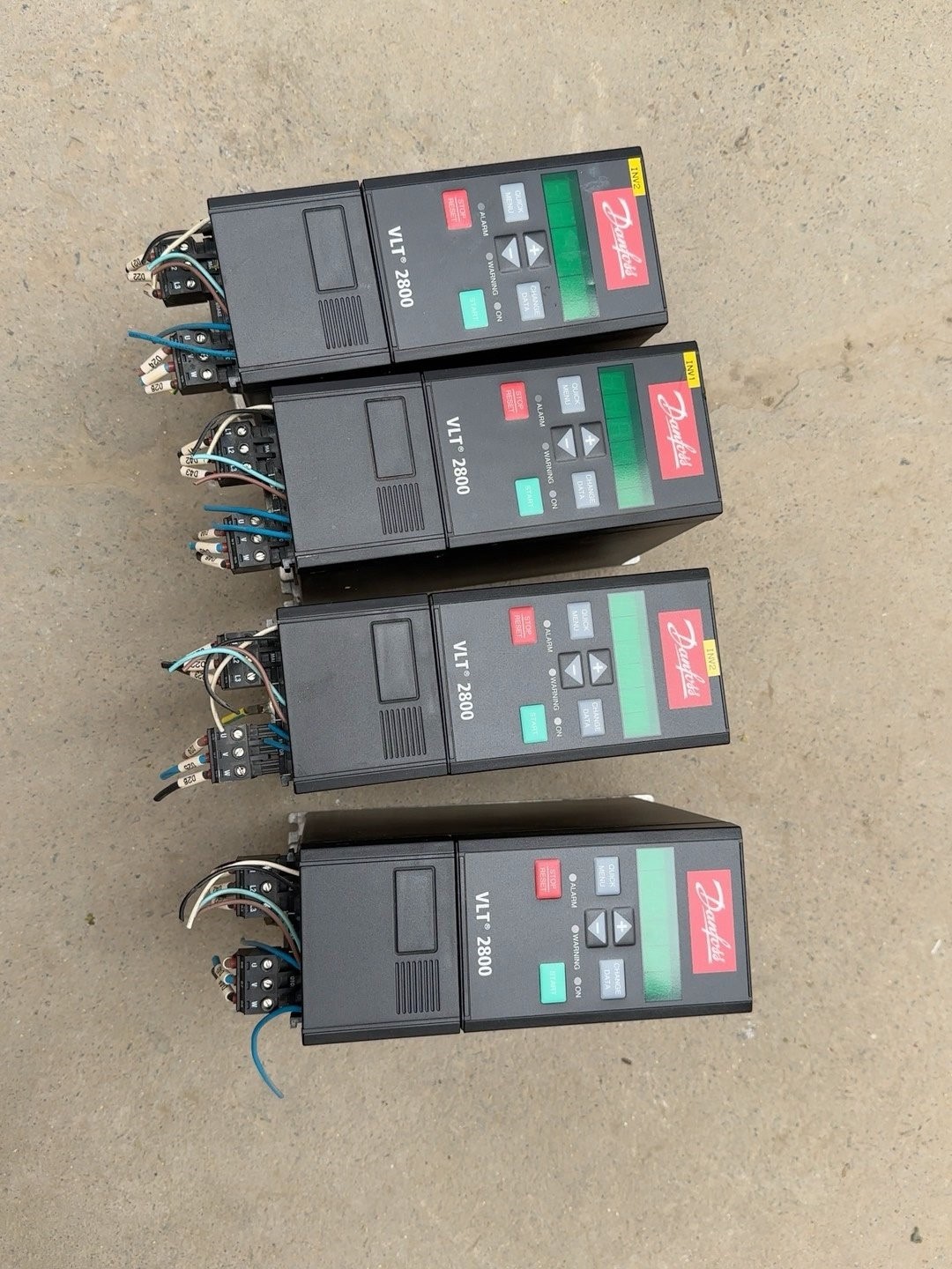 丹佛斯变频器 vlt2815pt4b20st,1.5千瓦,3议价品