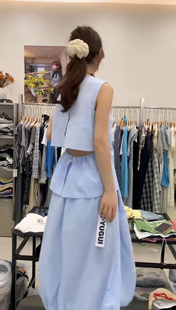 減齡洋氣休閑露腰無袖 2025夏季 新款 女韓版 1768 背心花苞半身裙套裝