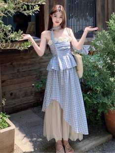 女法式 網紅度假格子立體花朵吊帶連衣裙拼假兩件8016 新款 2025夏季