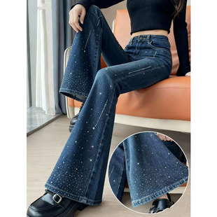 满天星重工烫钻高腰微喇牛仔裤女加绒秋冬2025年新款显瘦喇叭裤子