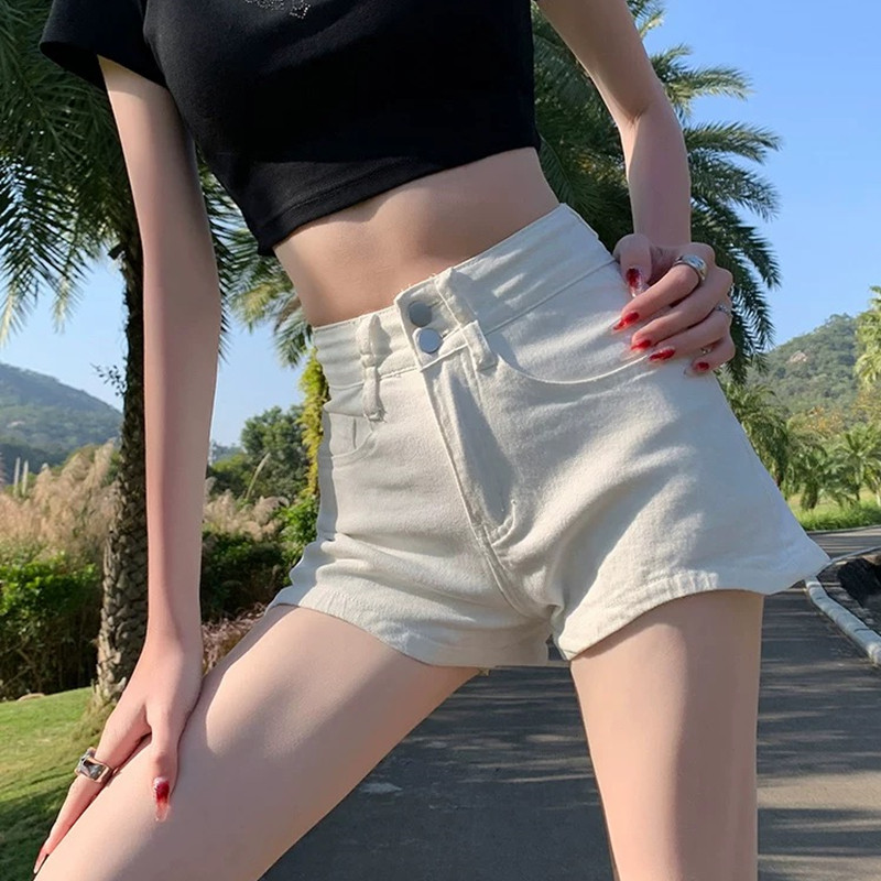 白色牛仔短裤女薄款春夏2026新款高腰弹力紧身性感辣妹包臀热裤子