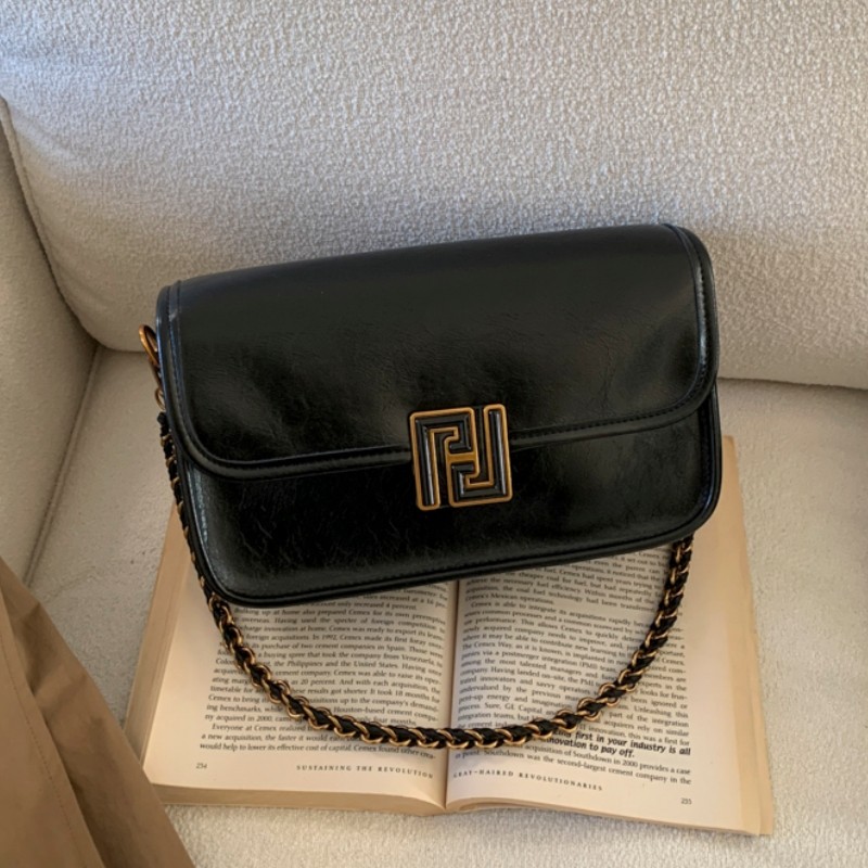 手提包包女新款便携百搭链条包2025冬季高级感时尚小众单肩小方包