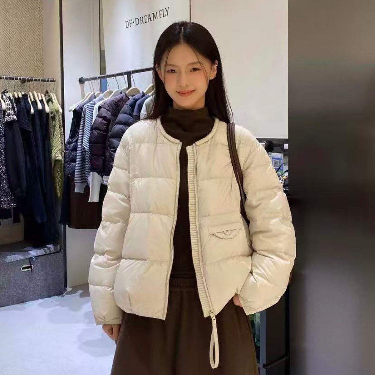 女短款白鸭绒加厚韩版羽绒服
