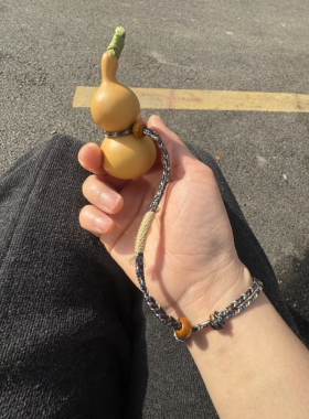 奶瓶八宝葫芦防丢绳手工腕绳挂绳藏风