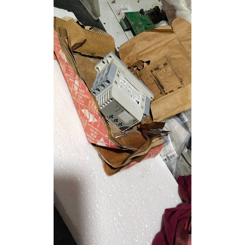 Carlo Gavazzi RSGD 12A 440V 3相交流电机软启动控制器发射器