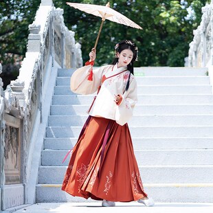 出租彼岸花传统汉服女芙蓉月刺绣明制袄裙春秋装绣花马面裙套装