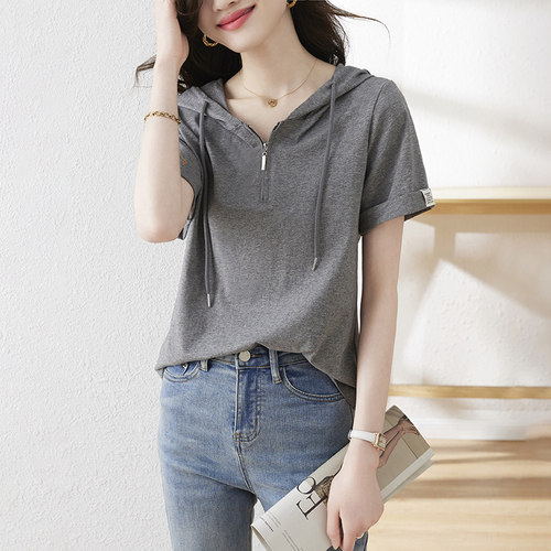 九月陌墨休闲连帽贴标T恤