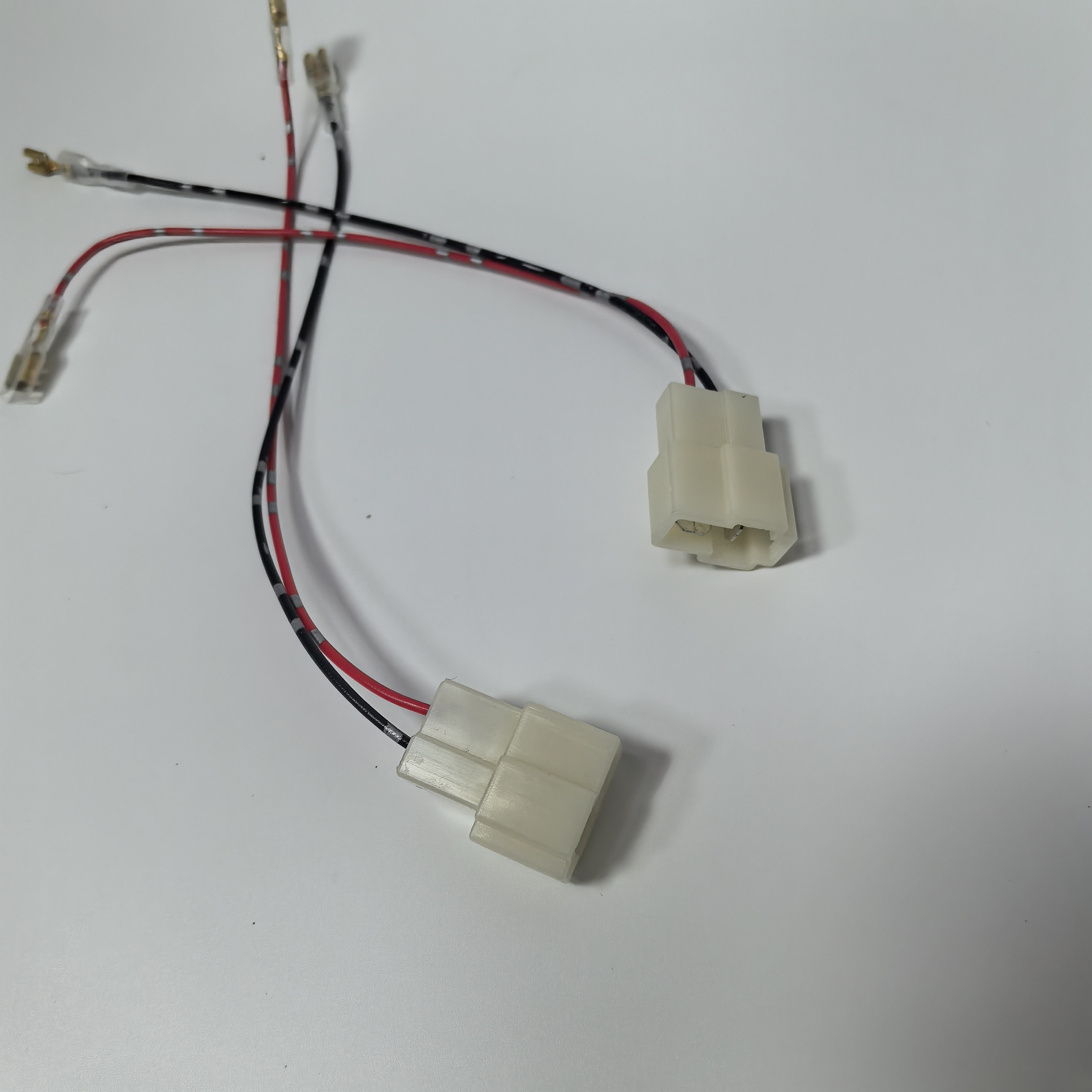 五菱铃木汽车喇叭连接器接线端子低音免破线无损对插线插头专用