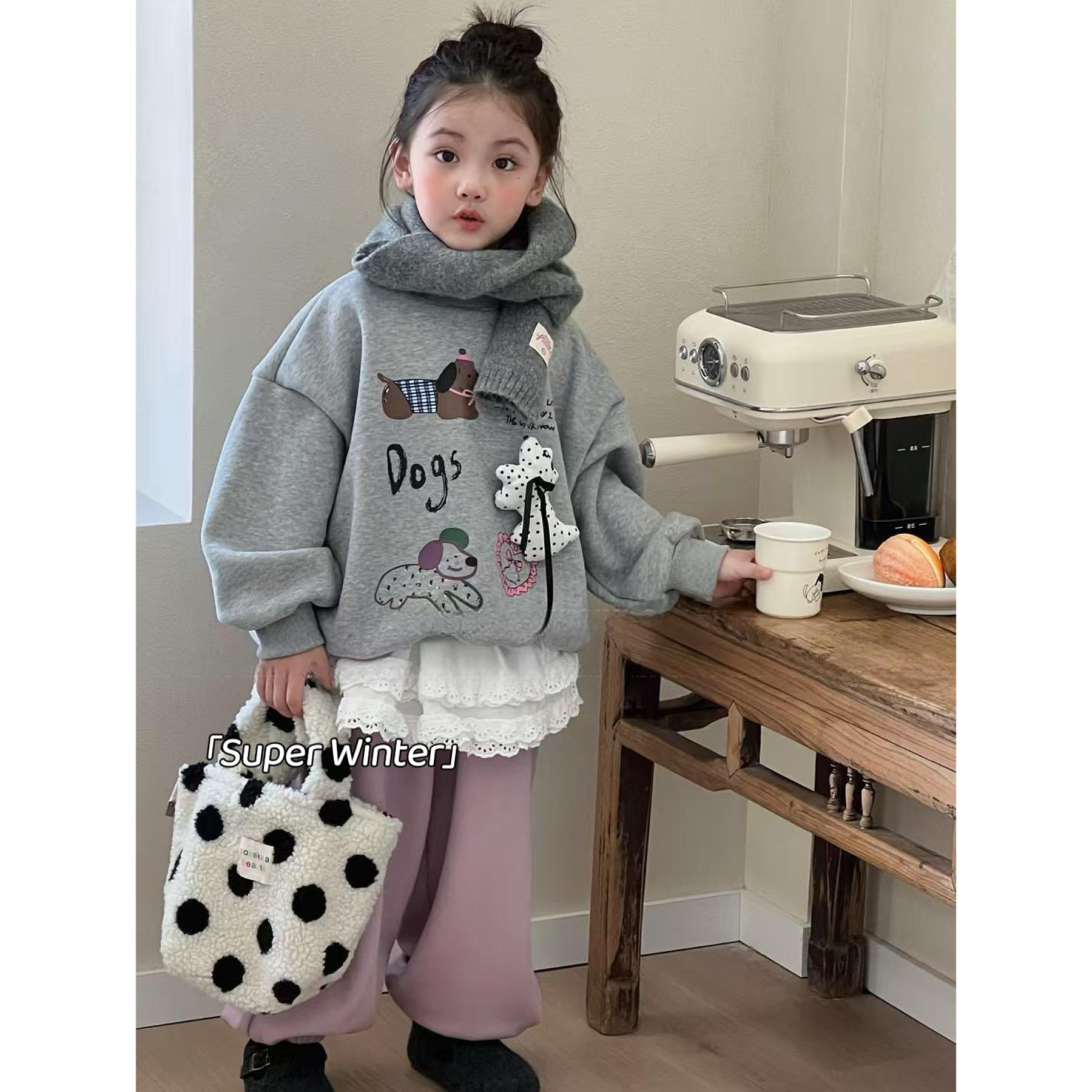 女童冬季卡通狗狗加绒卫衣套装