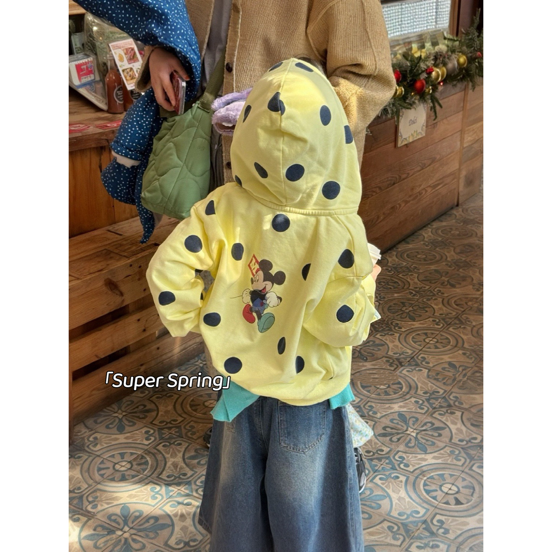 女童26春季新款韩版洋气波点连帽卫衣卡通米奇休闲夹克外套网红款