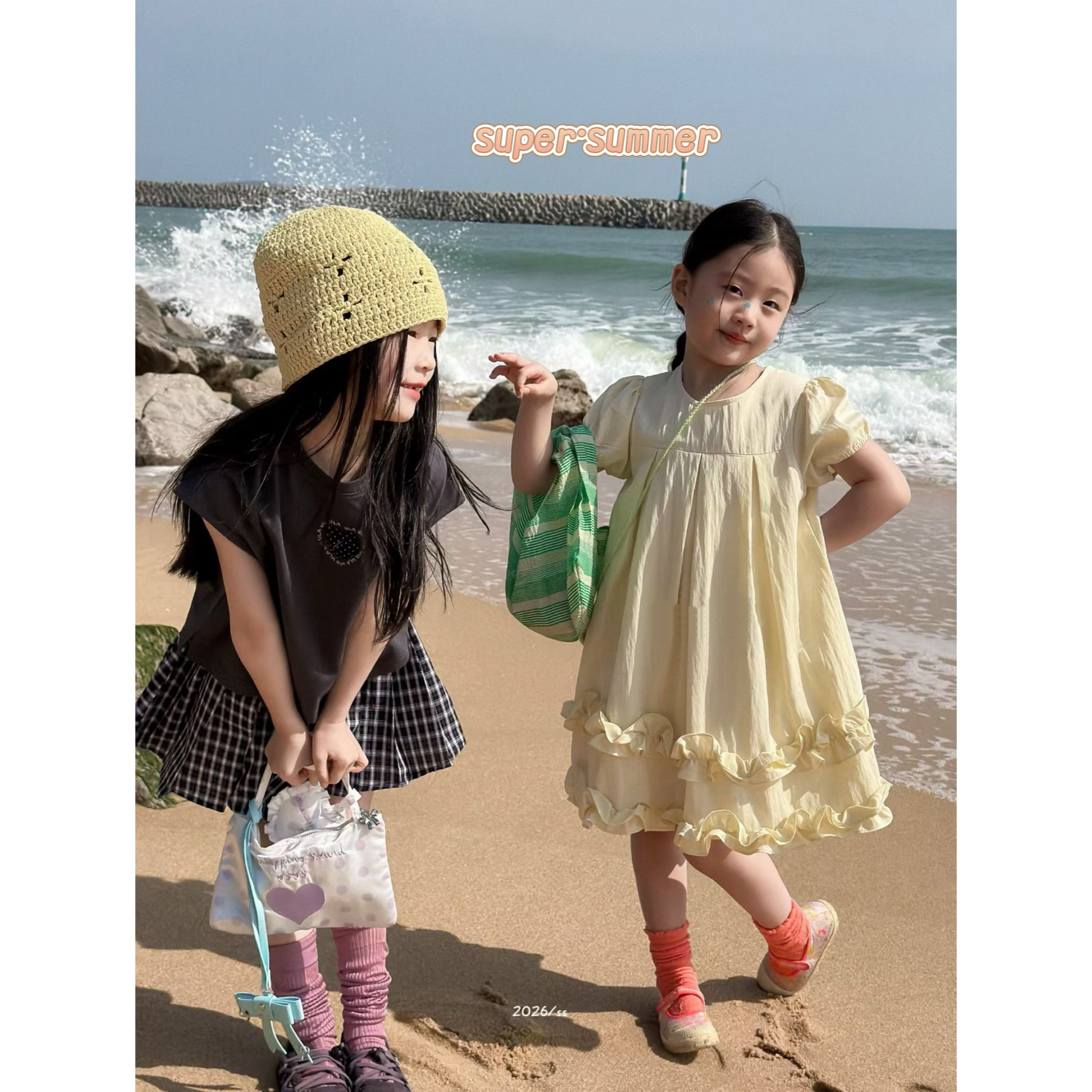 女童26夏季新款韩版气质花瓣短袖公主连衣裙姐妹装爱心短袖网红款