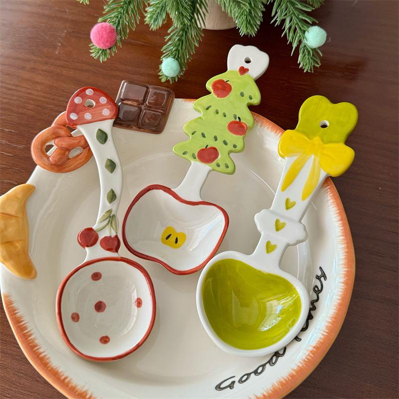 高颜值可爱圣诞苹果陶瓷勺子