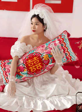 鸳鸯囍事抱枕婚房床头长条靠枕新中式红色喜字结婚靠背