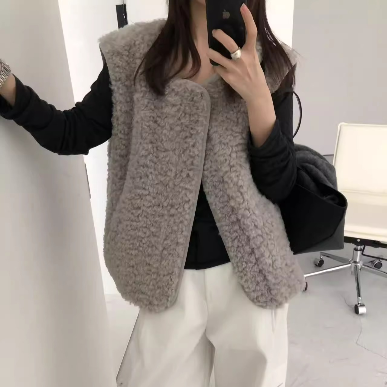 高级感皮毛一体短款马夹无袖外套