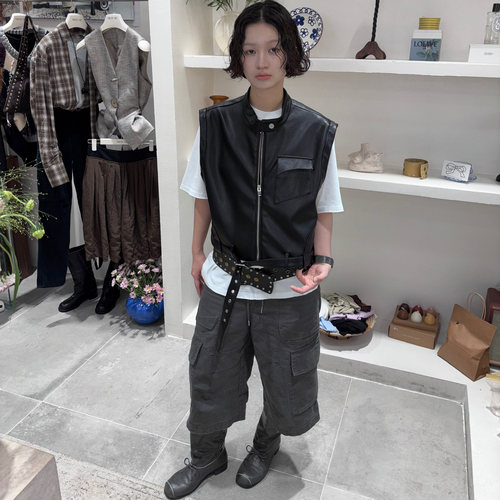 立领短款PU皮皮衣马夹