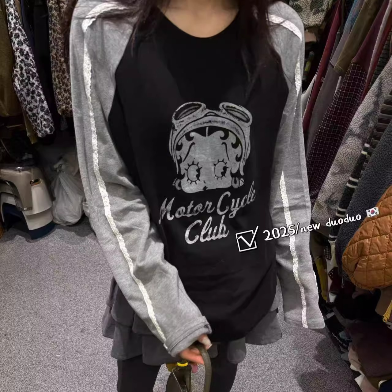 字母卡通图案插肩袖磨毛长袖T恤