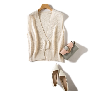 别致立体格纹提花针织衫 显瘦微阔版深V领无袖叠穿针织马甲女春秋
