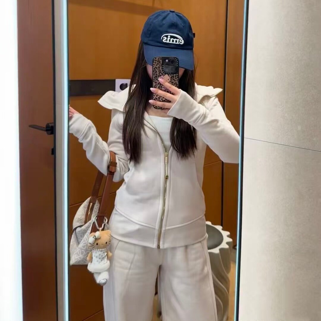 lulu上衣同款Scuba女士刺绣连帽