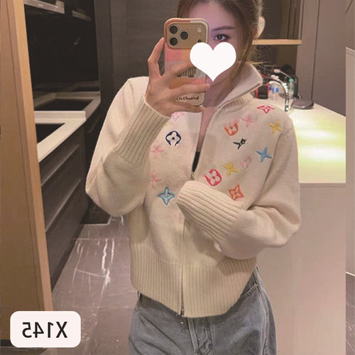 秋冬翻领小香风彩色图形刺绣拉链