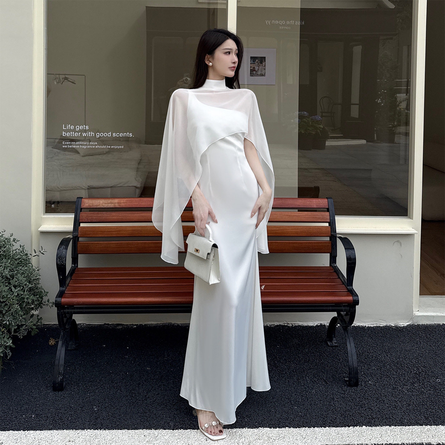 夏季法式小众浪漫风白色深V领连衣裙 轻奢宴会晚礼服女