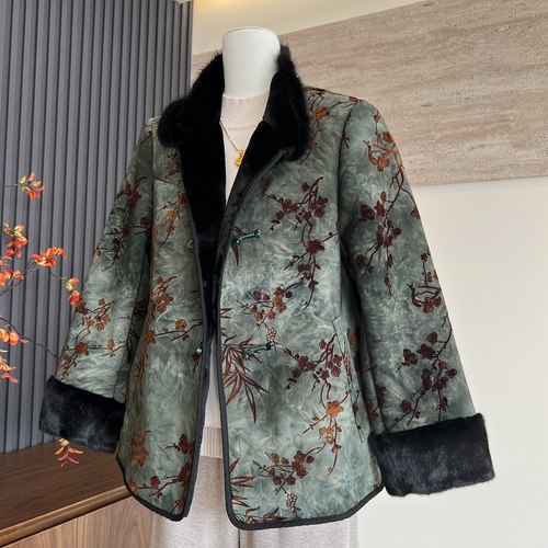 新款妈妈冬季皮毛一体中长款开衫