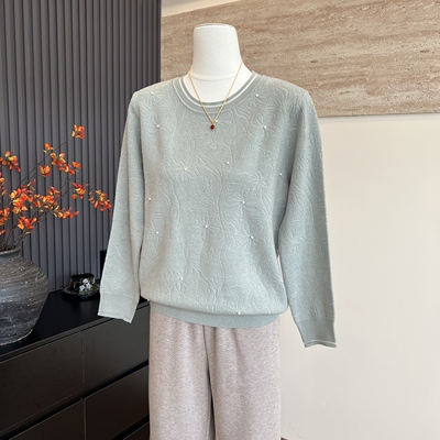 新款妈妈装秋季针织上衣长袖圆领