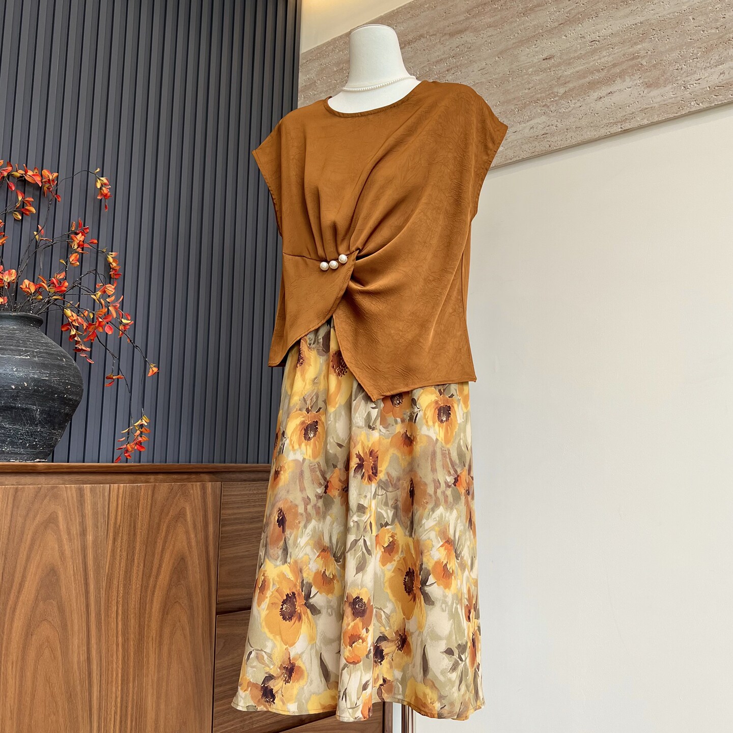 时尚洋气新款妈妈装夏季短袖半身裙两件套中老年女士T恤上下套装