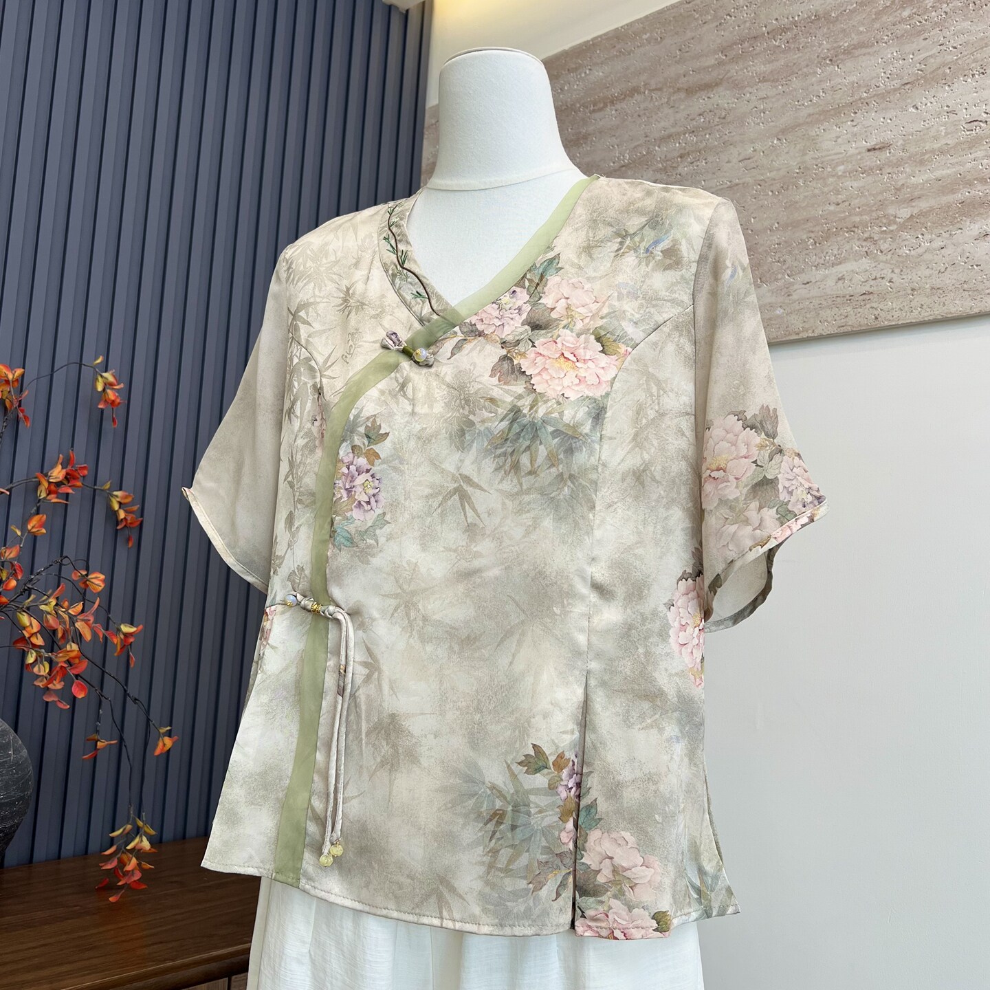 妈妈装新款夏季短袖V领上衣小衫