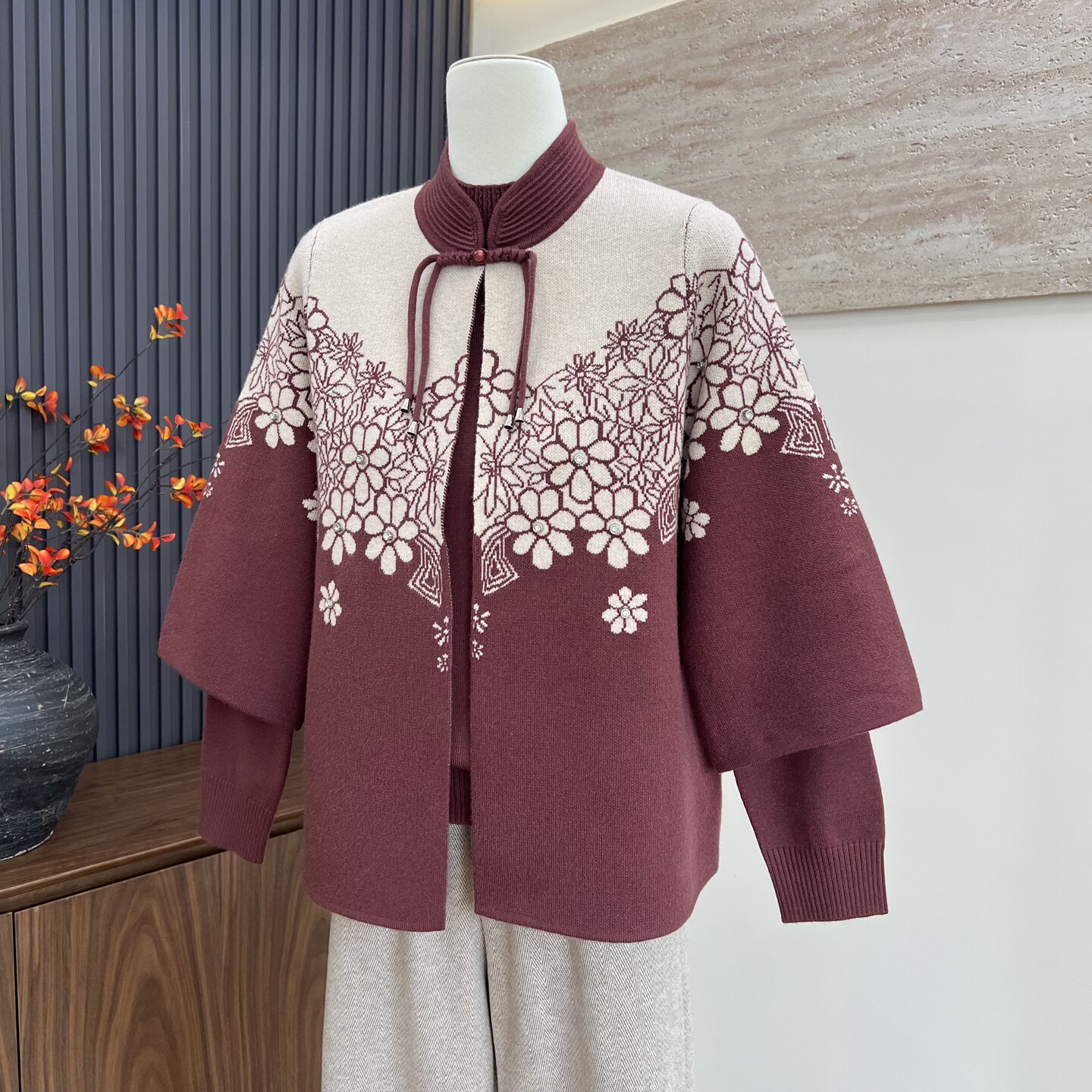 新中式新款妈妈装秋冬针织上衣两件中老年女气质内搭毛衣外套套装