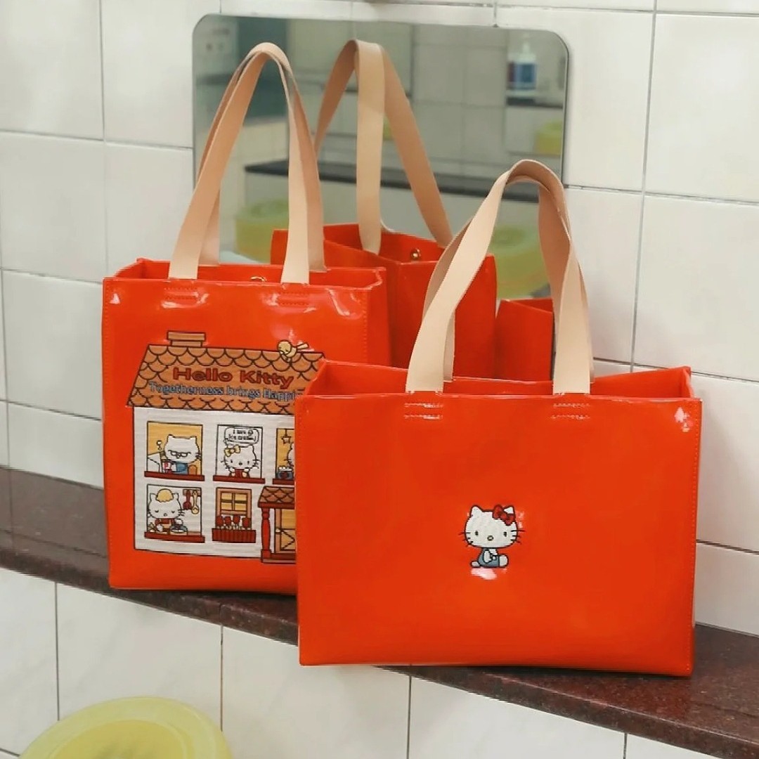 韩国小众 24新款 HelloKitty红色刺绣大容量手提包托特包