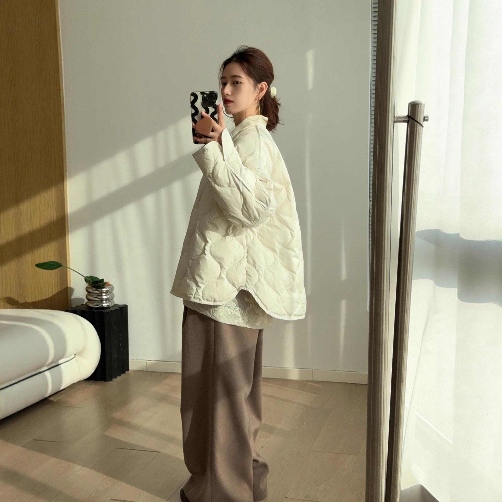 菱格羽绒服女冬季25新款博主韩版短款保暖白鸭绒保暖外套G103117